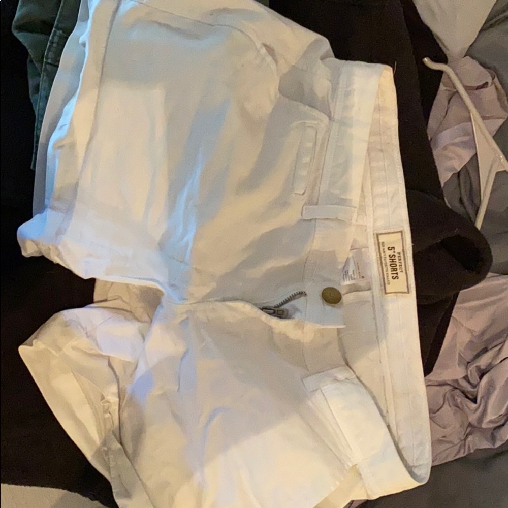 White shorts size 8 from hollister